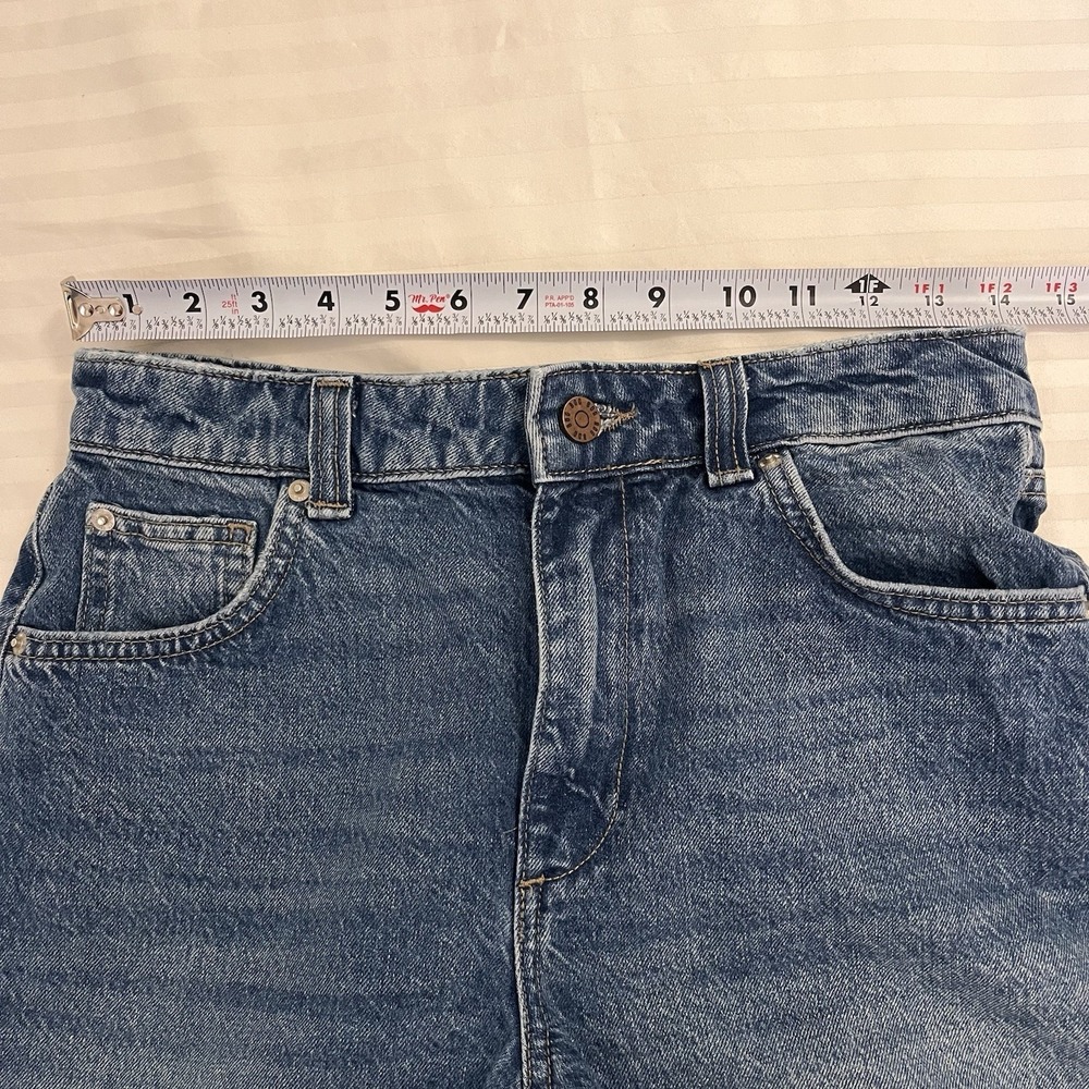 Urban Outfitters BDG Denim Shorts Mid Rise Sz 26 Blue Jean Cut Offs - Picture 3 of 8